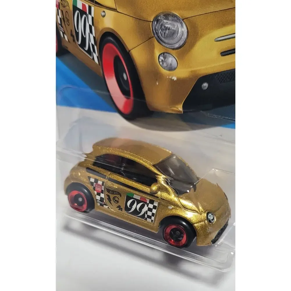 2025 Hot Wheels Fiat 500e 33/250 HW EV Series 3/10 1:64 Diecast